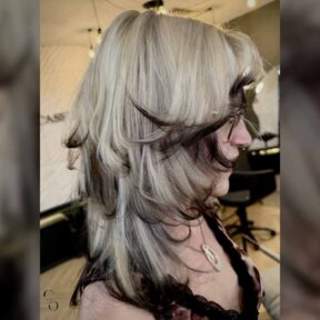 @cassieolivia_hair