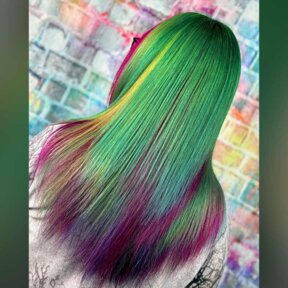 @kitti_at_the_art_house