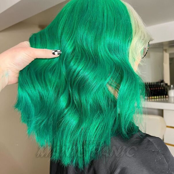 MANIC PANIC Venus Envy Haarfarbe Dunkelgrün - Semi-permanent, Vegan, Für Dunkles & Helles Haar, 2 Stück